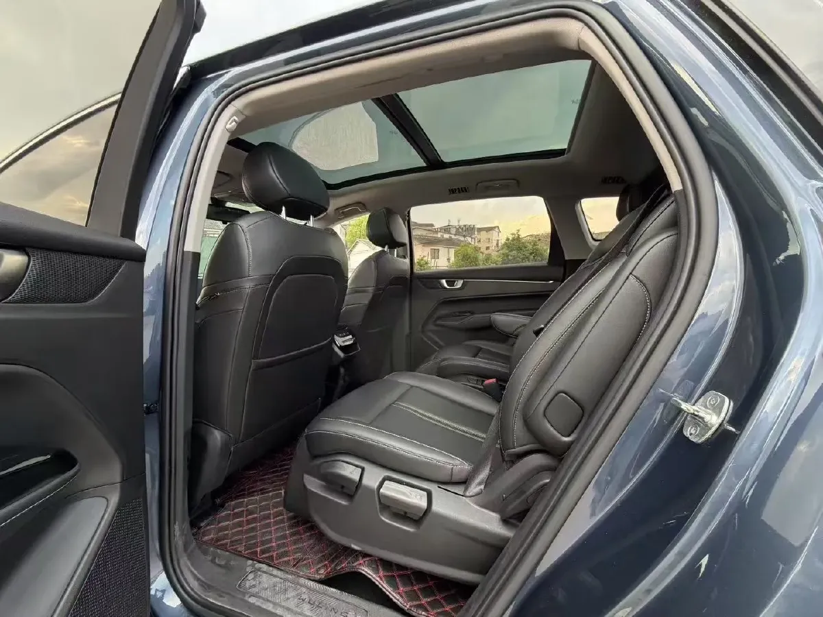 2020 WuLing KaiJie 1.5T 147HP L4 CVT,autocango,china used car exporter,china ev exporter,chinese used car exporter,chinese used ev exporter