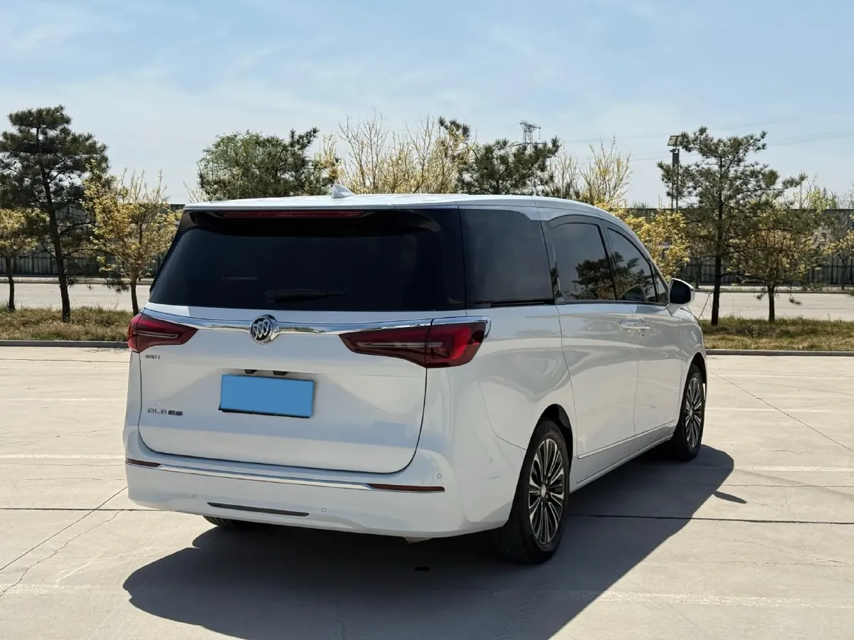 2021 Buick GL8 2.0T 237HP L4 9AT,autocango,china used car exporter,china ev exporter,chinese used car exporter,chinese used ev exporter