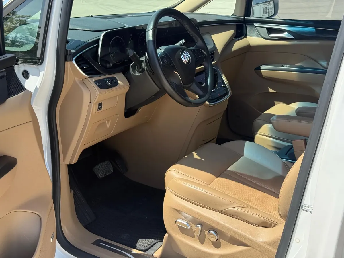 2021 Buick GL8 2.0T 237HP L4 9AT,autocango,china used car exporter,china ev exporter,chinese used car exporter,chinese used ev exporter