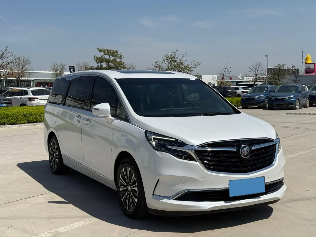 2021 Buick GL8 2.0T 237HP L4 9AT,autocango,china used car exporter,china ev exporter,chinese used car exporter,chinese used ev exporter