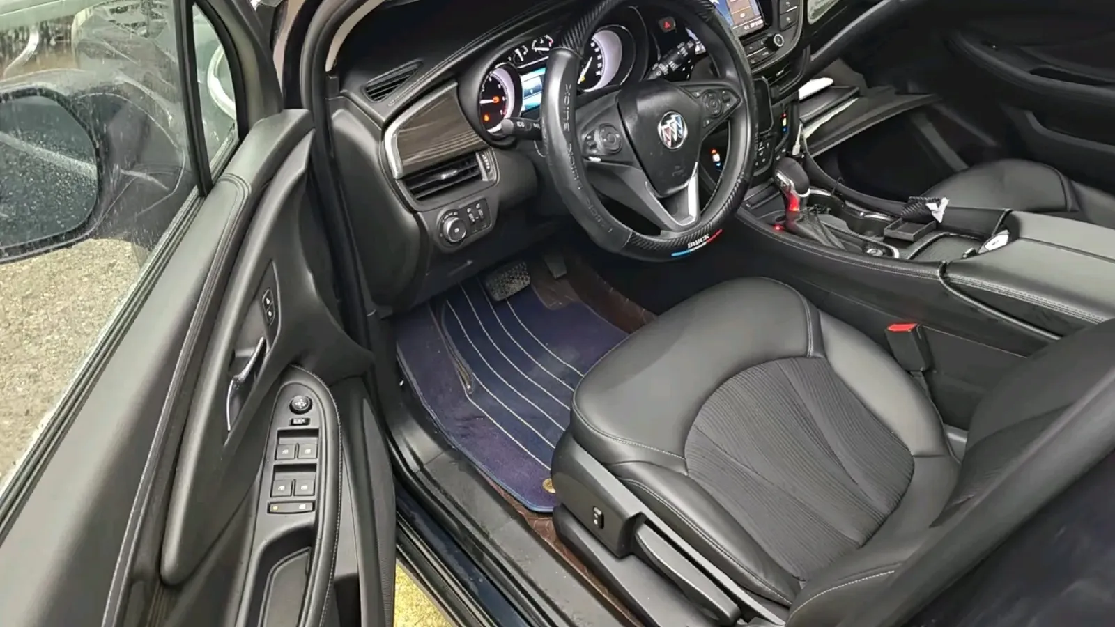 2020 Buick EnvisionPlus 1.5T 169HP L4 7DCT,autocango,china used car exporter,china ev exporter,chinese used car exporter,chinese used ev exporter