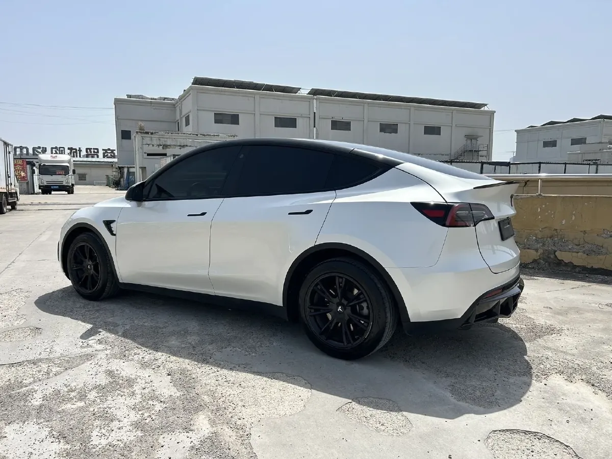 2022 Tesla Model Y BEV 60KWH,autocango,china used car exporter,china ev exporter,chinese used car exporter,chinese used ev exporter