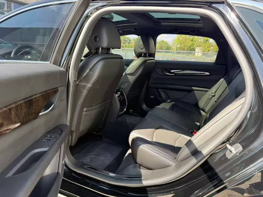 2020 Cadillac CT6 2.0T 241HP L4 10AT,autocango,china used car exporter,china ev exporter,chinese used car exporter,chinese used ev exporter