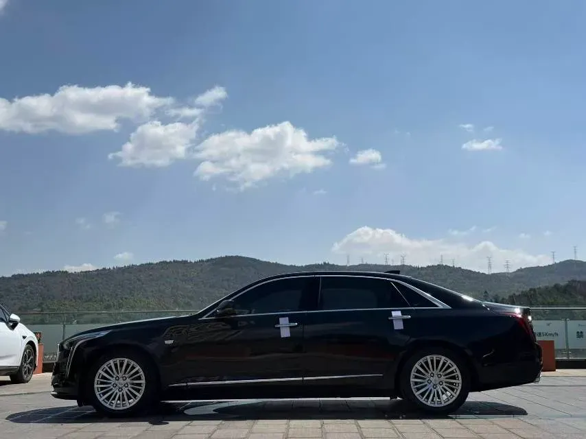 2020 Cadillac CT6 2.0T 241HP L4 10AT,autocango,china used car exporter,china ev exporter,chinese used car exporter,chinese used ev exporter