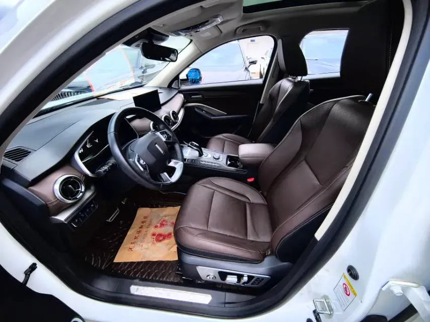 2018 WEY VV6 2.0T 197HP L4 7DCT,autocango,china used car exporter,china ev exporter,chinese used car exporter,chinese used ev exporter