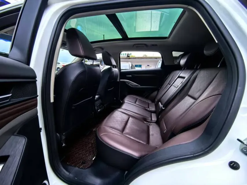 2018 WEY VV6 2.0T 197HP L4 7DCT,autocango,china used car exporter,china ev exporter,chinese used car exporter,chinese used ev exporter