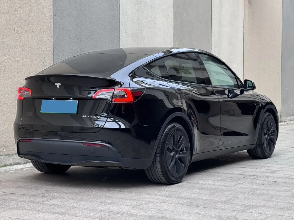 2022 Tesla Model Y BEV 60KWH,autocango,china used car exporter,china ev exporter,chinese used car exporter,chinese used ev exporter