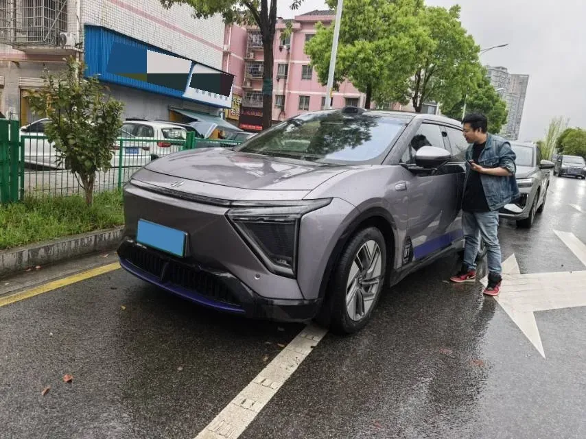 2023 HiPhi Y BEV 76.6KWH,autocango,china used car exporter,china ev exporter,chinese used car exporter,chinese used ev exporter