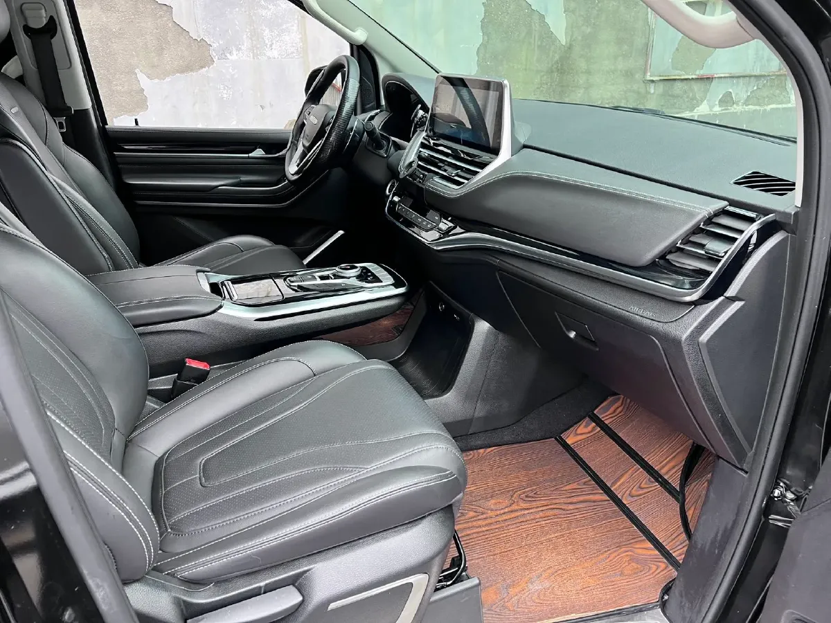 2021 MAXUS G20 2.0T 224HP L4 8AT,autocango,china used car exporter,china ev exporter,chinese used car exporter,chinese used ev exporter