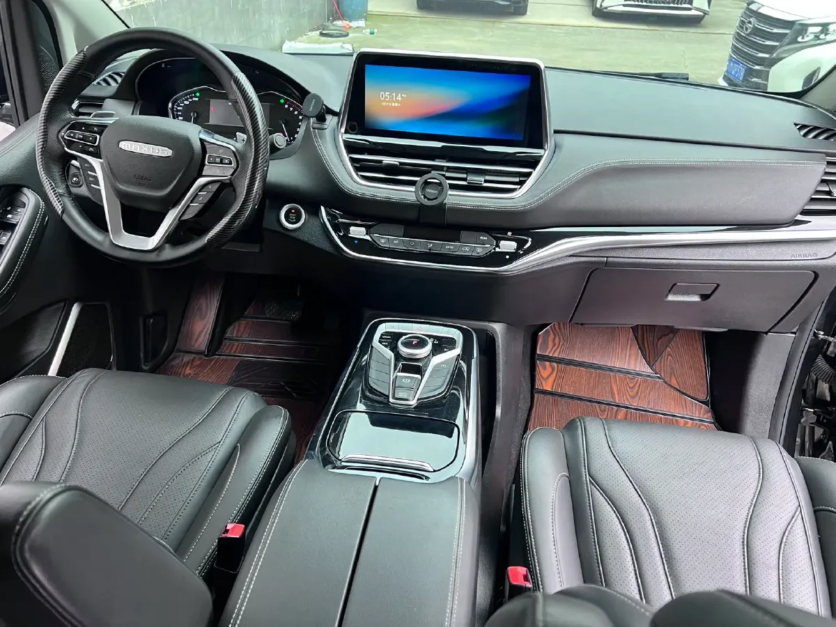 2021 MAXUS G20 2.0T 224HP L4 8AT,autocango,china used car exporter,china ev exporter,chinese used car exporter,chinese used ev exporter