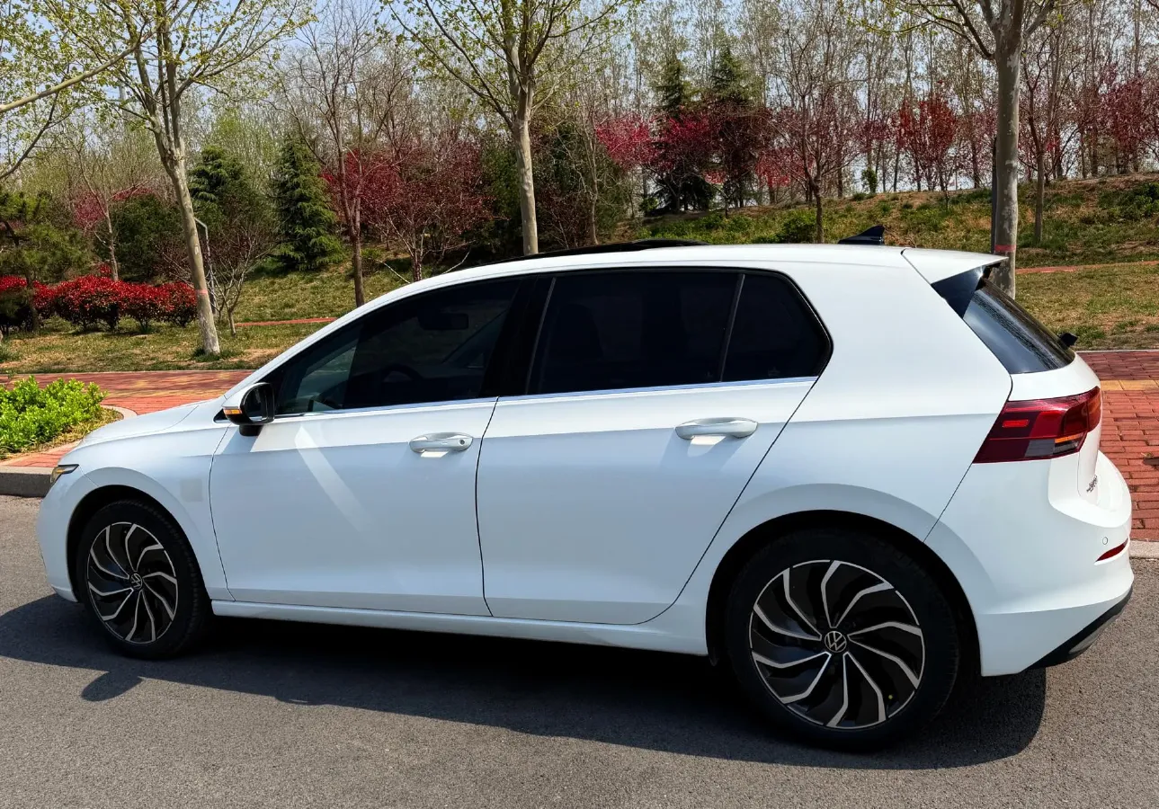 2021 Volkswagen Golf 1.4T 150HP L4 7DCT,autocango,china used car exporter,china ev exporter,chinese used car exporter,chinese used ev exporter