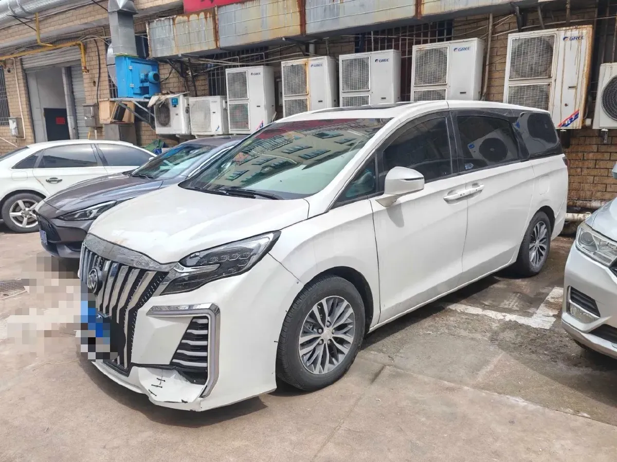 2020 Buick GL8 2.0T 237HP L4 9AT,autocango,china used car exporter,china ev exporter,chinese used car exporter,chinese used ev exporter