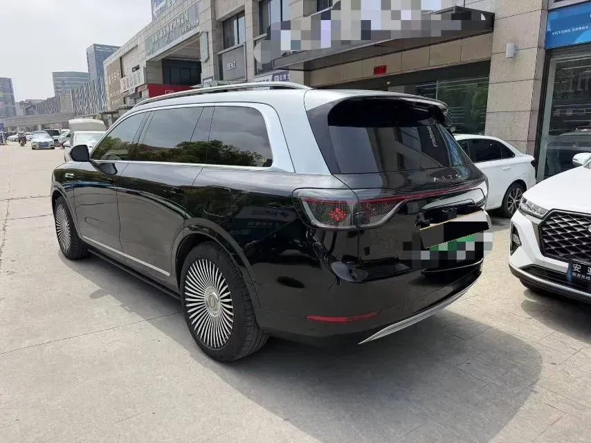 2024 AITO AITO M9 1.5T 152HP L4 REEV 42KWH,autocango,china used car exporter,china ev exporter,chinese used car exporter,chinese used ev exporter
