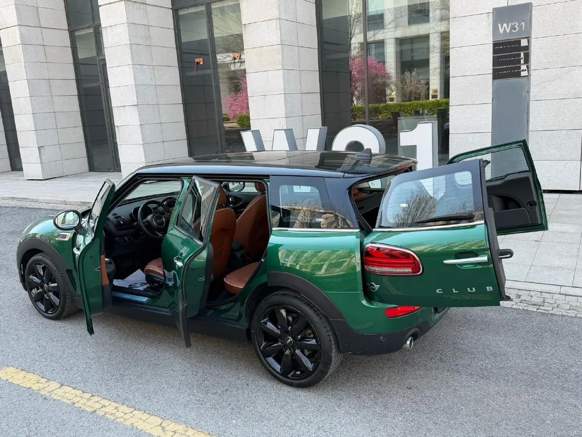 2021 MINI CLUBMAN 1.5T 136HP L3 7DCT,autocango,china used car exporter,china ev exporter,chinese used car exporter,chinese used ev exporter