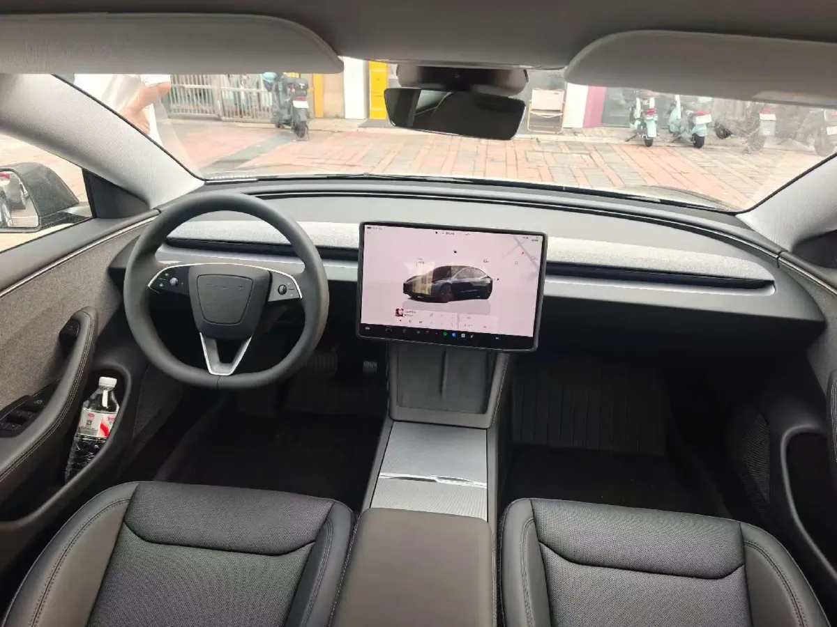 2025 Tesla Model 3 BEV,autocango,china used car exporter,china ev exporter,chinese used car exporter,chinese used ev exporter