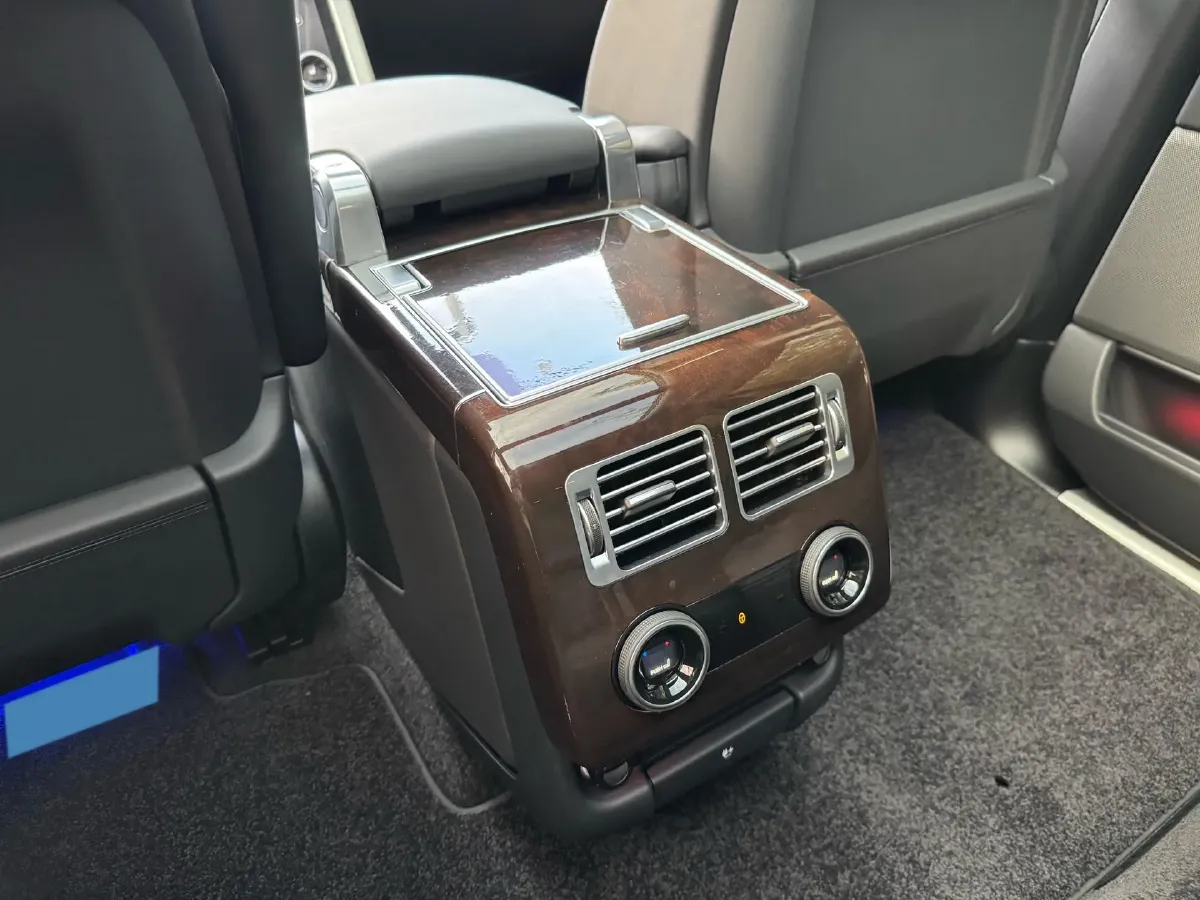 2021 Land Rover Range Rover 3.0T 400HP L6 8AT,autocango,china used car exporter,china ev exporter,chinese used car exporter,chinese used ev exporter