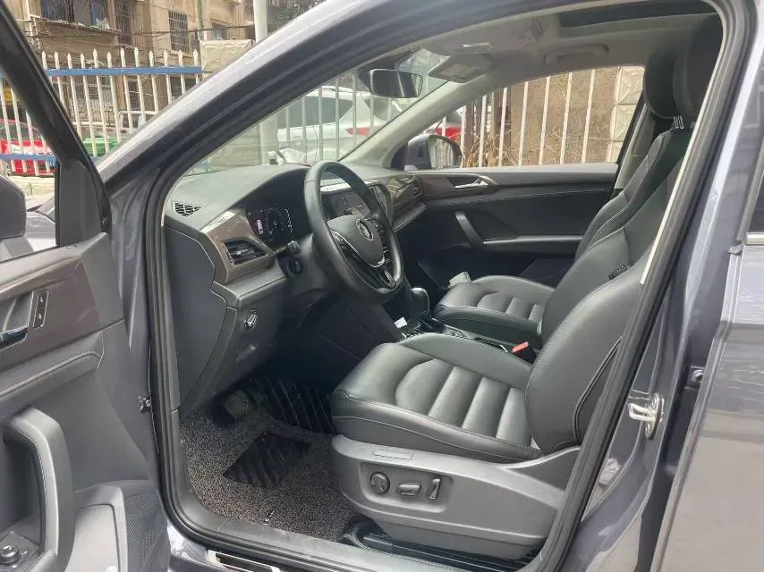 2019 Volkswagen Tharu 2.0T 186HP L4 7DCT,autocango,china used car exporter,china ev exporter,chinese used car exporter,chinese used ev exporter