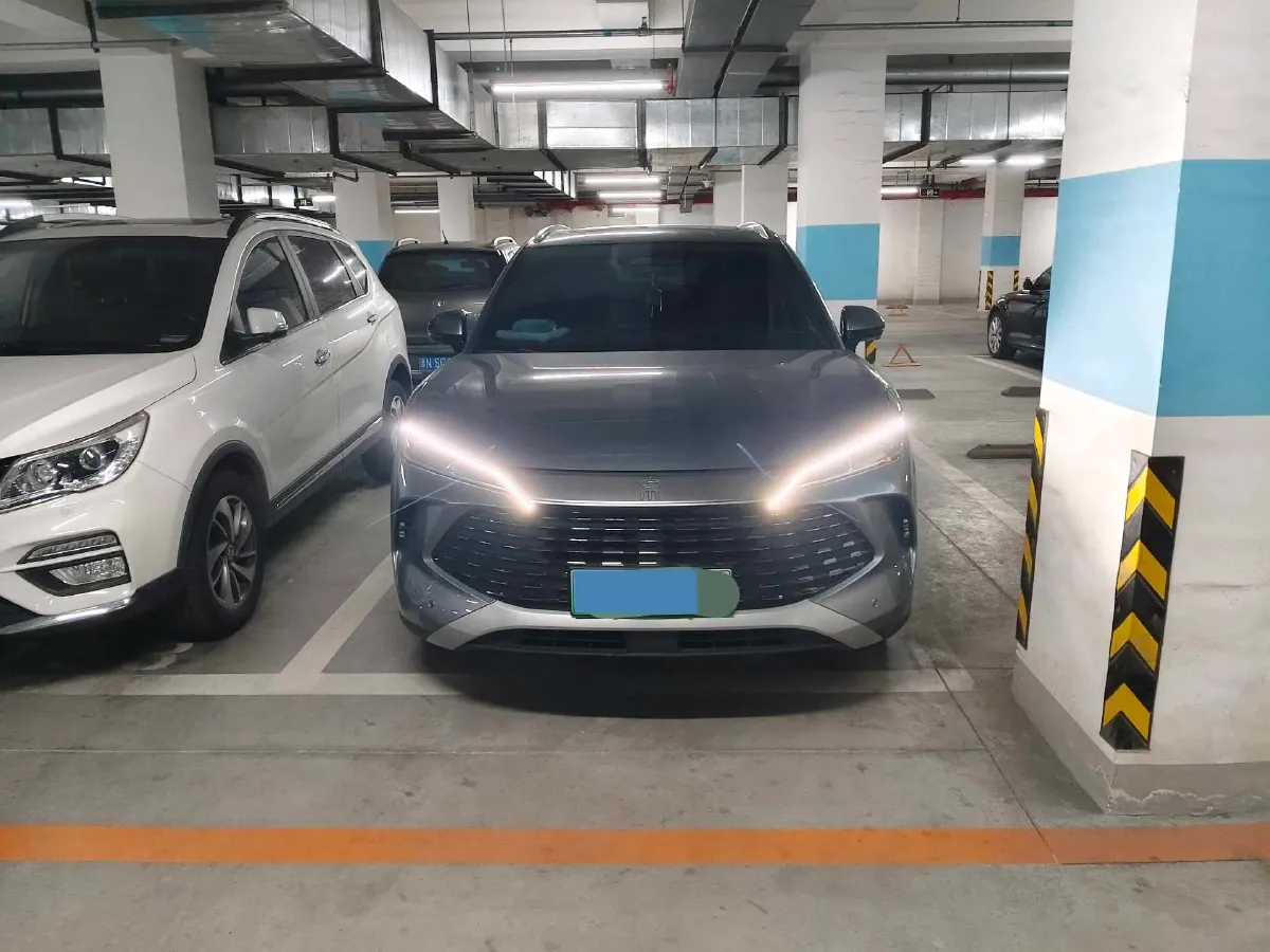 2025 BYD Song Pro 1.5L 101HP L4 E-CVT PHEV 18.3KWH,autocango,china used car exporter,china ev exporter,chinese used car exporter,chinese used ev exporter
