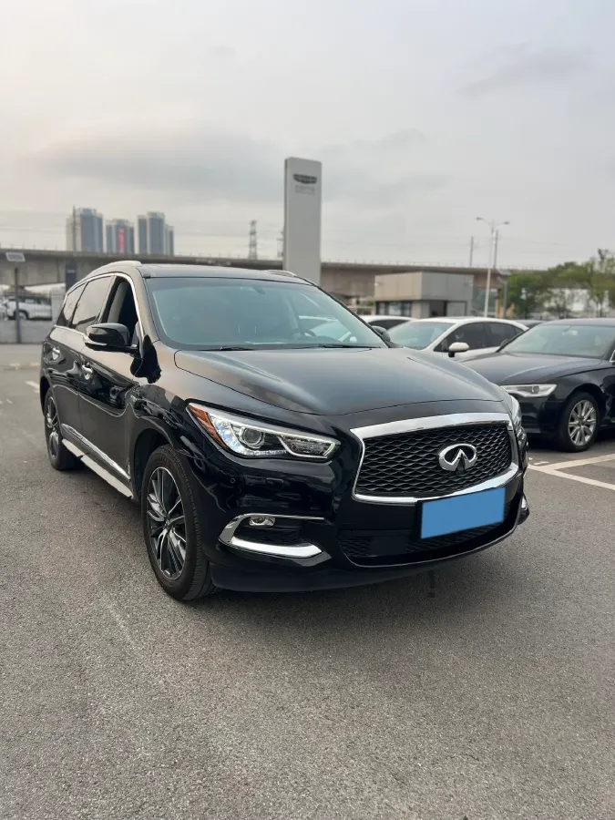 2018 Infiniti QX60 2.5T 233HP L4 CVT Hybrid,autocango,china used car exporter,china ev exporter,chinese used car exporter,chinese used ev exporter