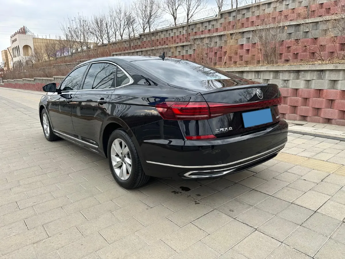 2021 Volkswagen Passat 1.4T 150HP L4 7DCT,autocango,china used car exporter,china ev exporter,chinese used car exporter,chinese used ev exporter