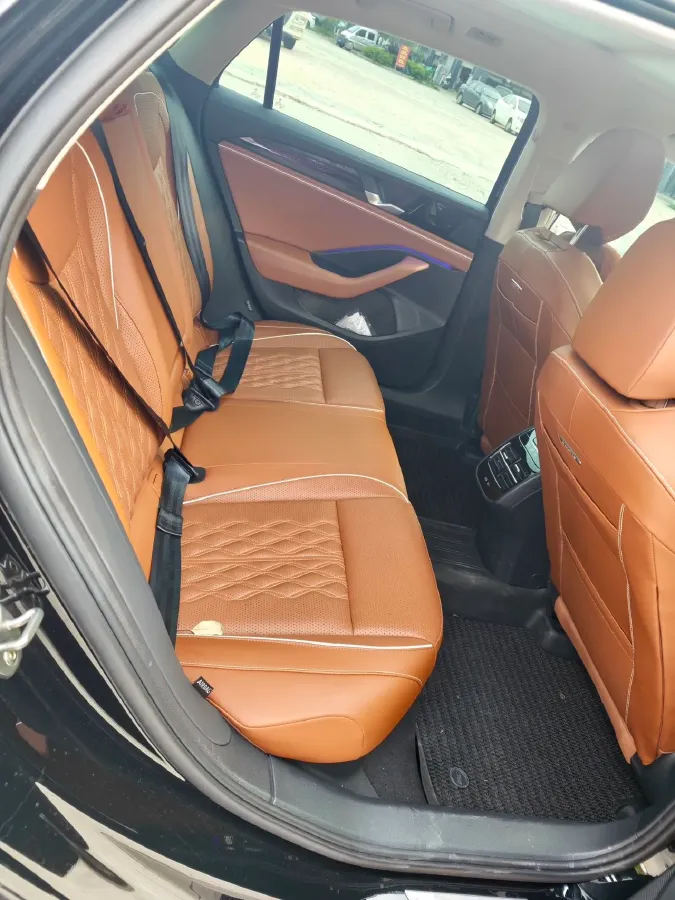 2024 Volkswagen Magotan 2.0T 220HP L4 7DCT,autocango,china used car exporter,china ev exporter,chinese used car exporter,chinese used ev exporter