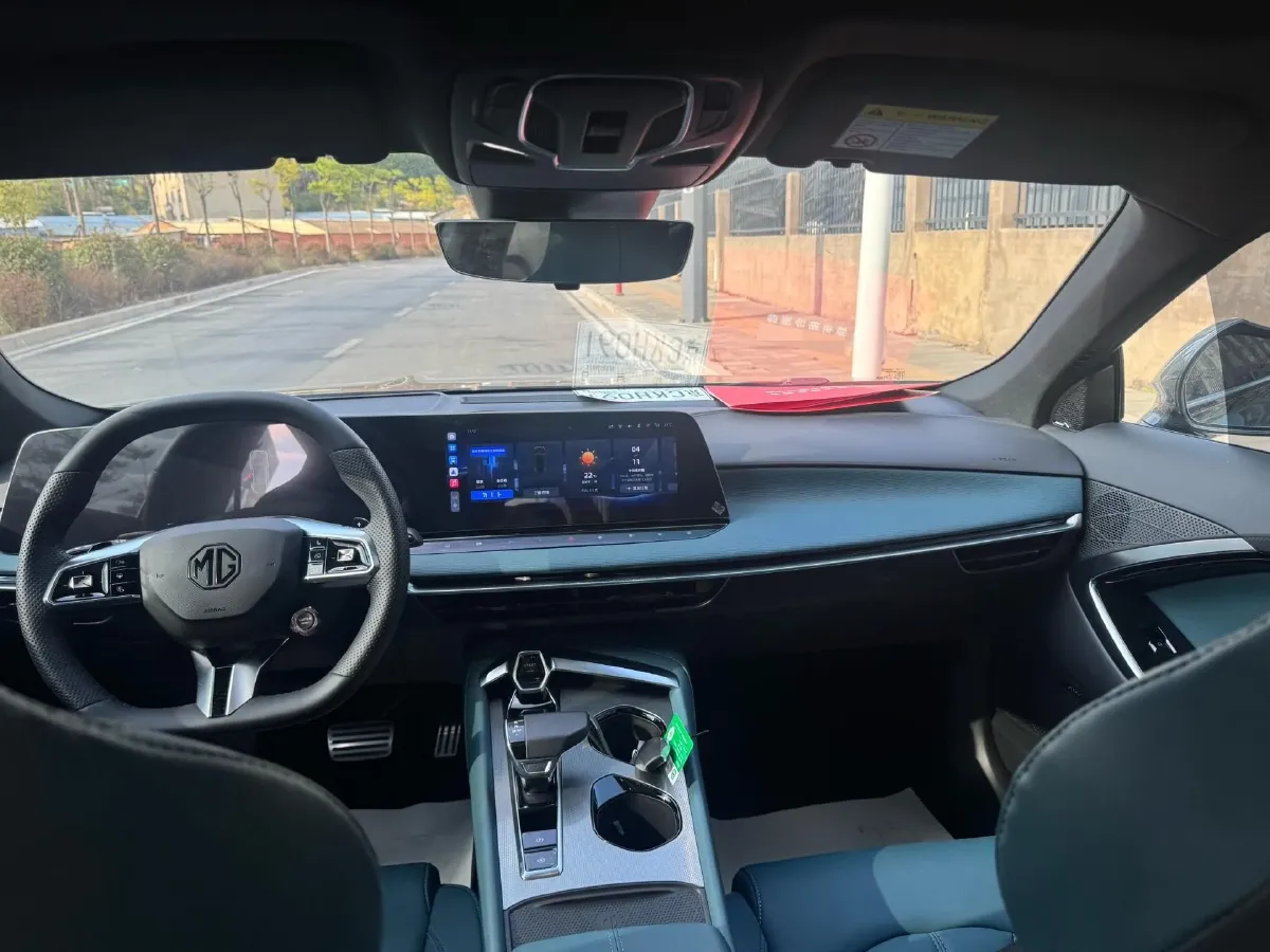 2023 MG 7 1.5T 188HP L4 7DCT,autocango,china used car exporter,china ev exporter,chinese used car exporter,chinese used ev exporter