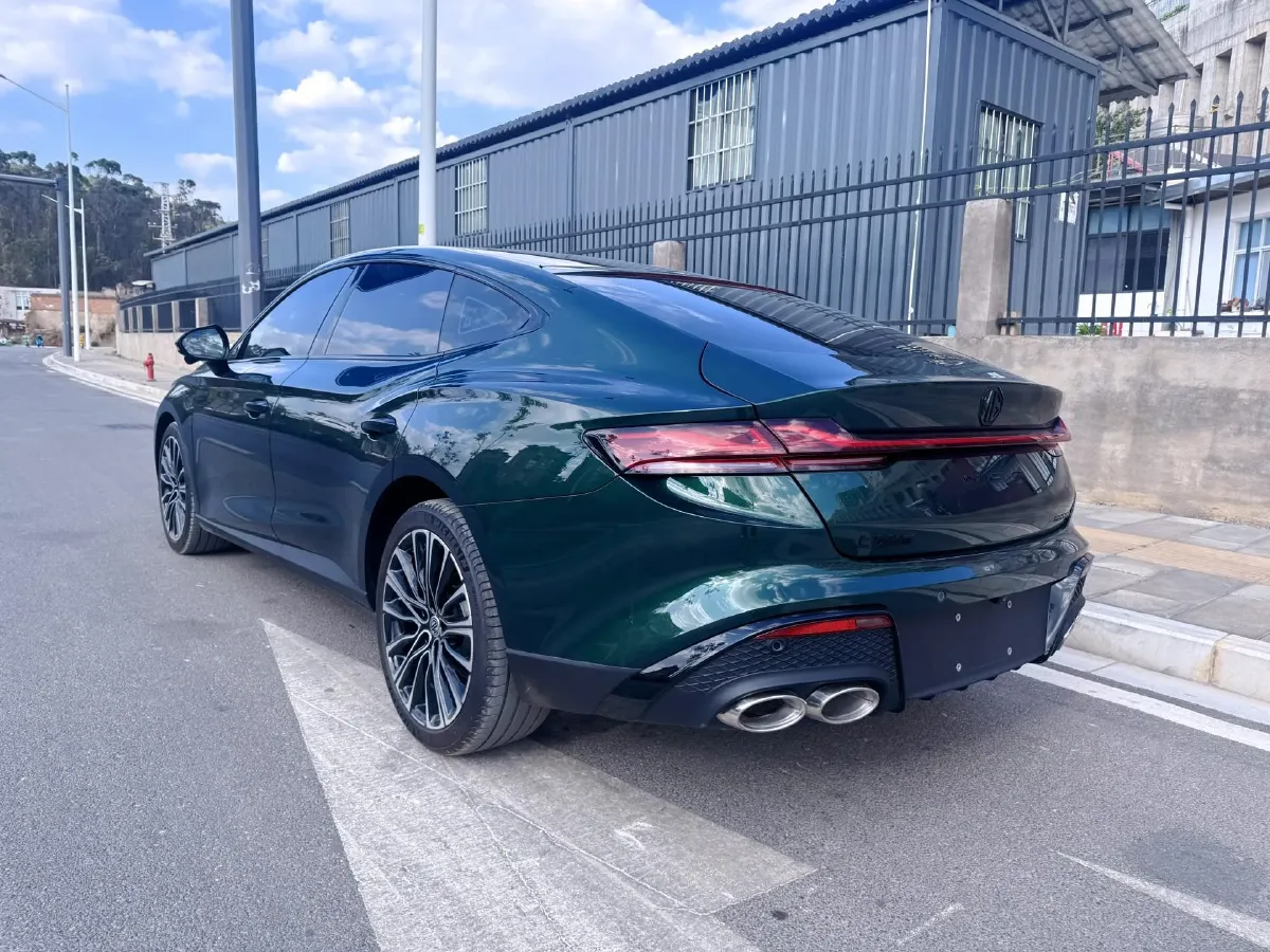 2023 MG 7 1.5T 188HP L4 7DCT,autocango,china used car exporter,china ev exporter,chinese used car exporter,chinese used ev exporter