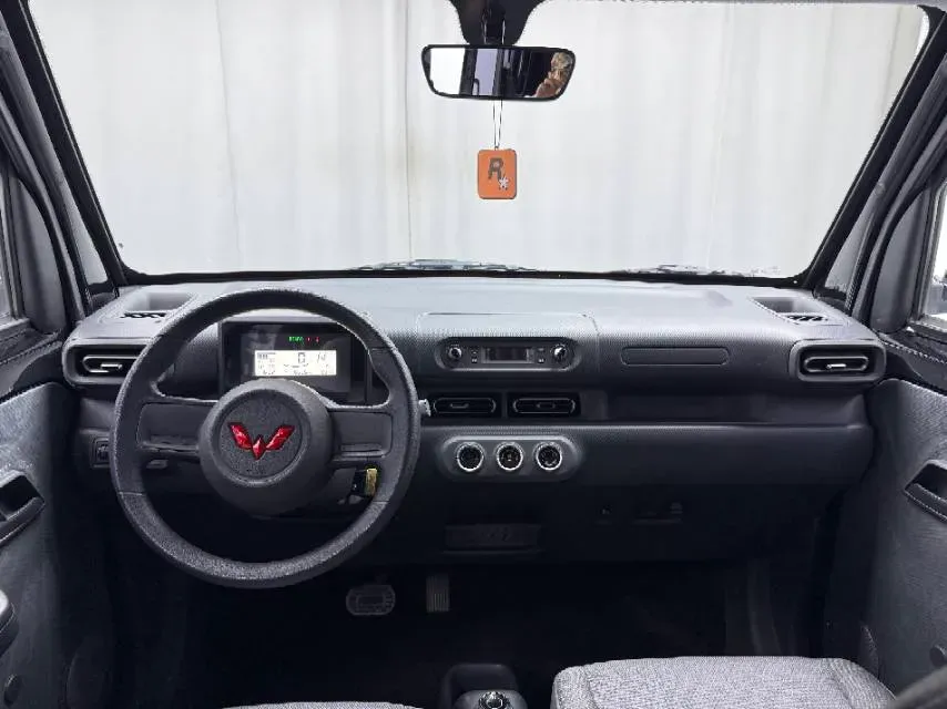 2025 WuLing ZhiGuang BEV 17.7KWH,autocango,china used car exporter,china ev exporter,chinese used car exporter,chinese used ev exporter