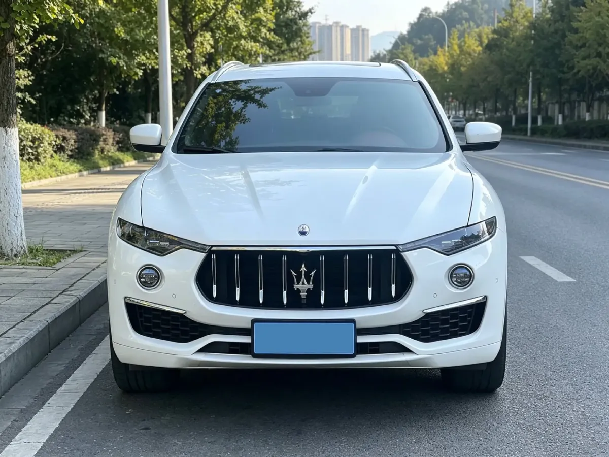 2021 Maserati Levante 3.0T 350HP V6 8AT,autocango,china used car exporter,china ev exporter,chinese used car exporter,chinese used ev exporter