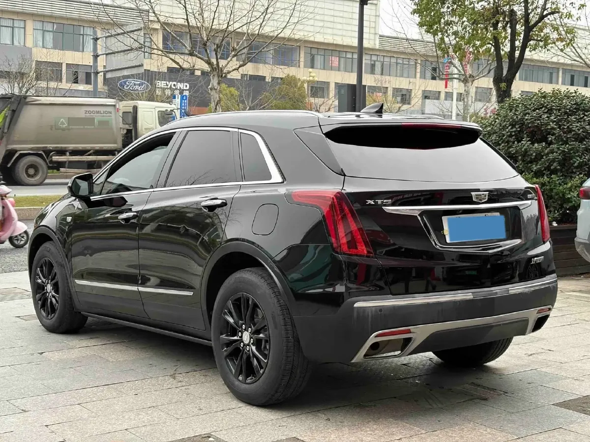 2023 Cadillac XT5 2.0T 237HP L4 9AT,autocango,china used car exporter,china ev exporter,chinese used car exporter,chinese used ev exporter