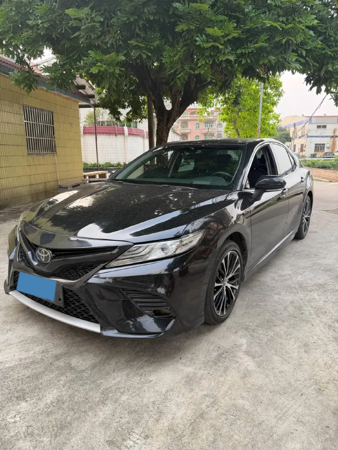 2019 Toyota Camry 2.5L 178HP L4 E-CVT Hybrid,autocango,china used car exporter,china ev exporter,chinese used car exporter,chinese used ev exporter