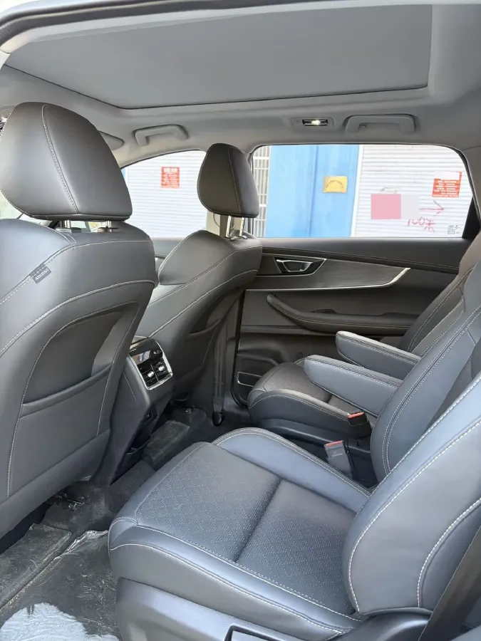 2020 Chery Tiggo 8 1.6T 197HP L4 7DCT,autocango,china used car exporter,china ev exporter,chinese used car exporter,chinese used ev exporter