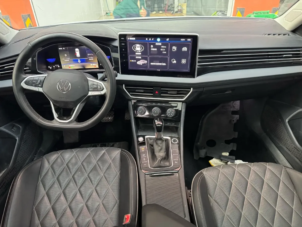 2023 Volkswagen Sagitar 1.5T 160HP L4 7DCT,autocango,china used car exporter,china ev exporter,chinese used car exporter,chinese used ev exporter