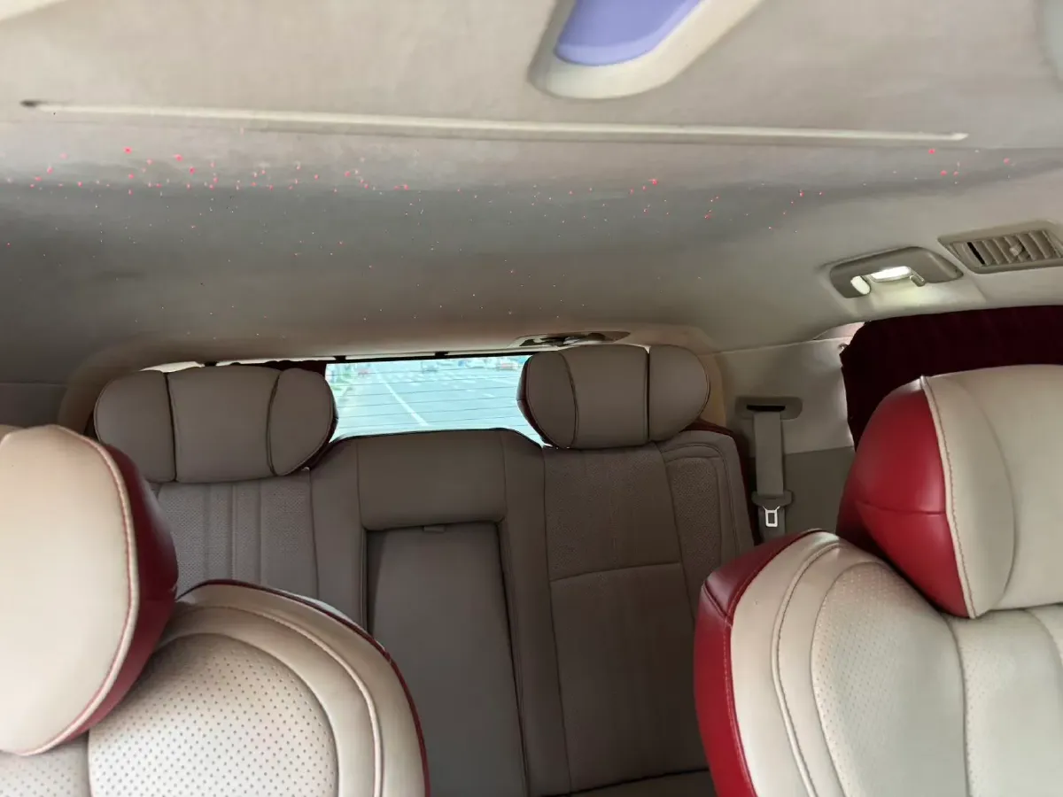 2022 Buick GL8 2.0T 237HP L4 9AT,autocango,china used car exporter,china ev exporter,chinese used car exporter,chinese used ev exporter