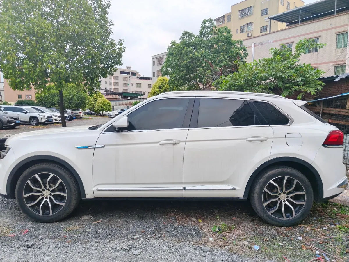 2017 Zotye Damy X7 1.8T 177HP L4 6DCT,autocango,china used car exporter,china ev exporter,chinese used car exporter,chinese used ev exporter