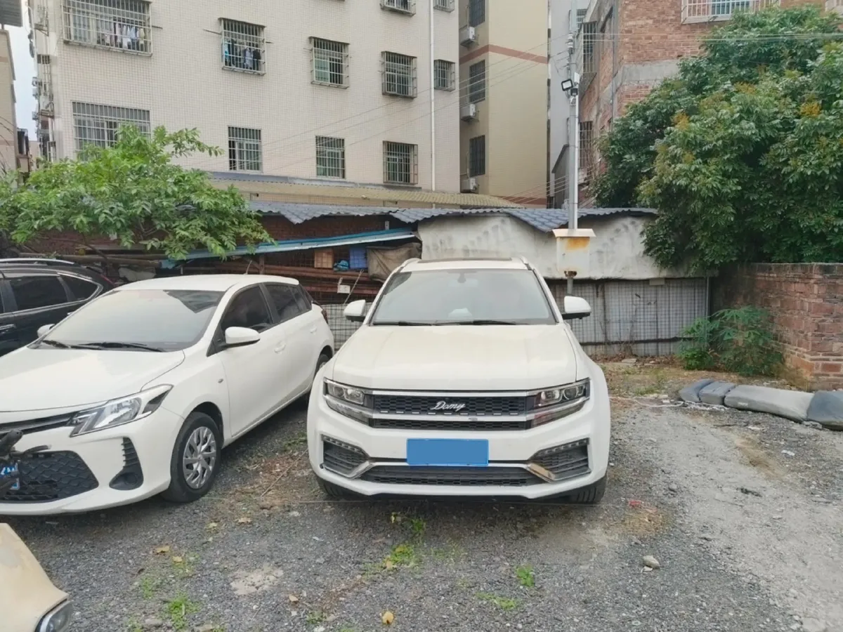 2017 Zotye Damy X7 1.8T 177HP L4 6DCT,autocango,china used car exporter,china ev exporter,chinese used car exporter,chinese used ev exporter