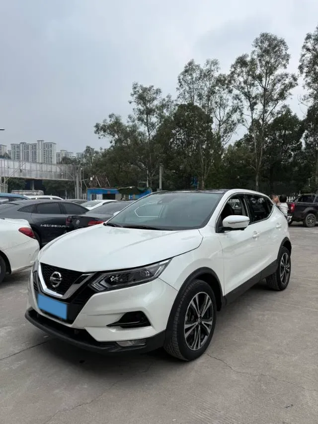 2021 Nissan Qashqai 2.0L 151HP L4 CVT,autocango,china used car exporter,china ev exporter,chinese used car exporter,chinese used ev exporter