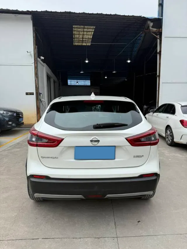 2021 Nissan Qashqai 2.0L 151HP L4 CVT,autocango,china used car exporter,china ev exporter,chinese used car exporter,chinese used ev exporter