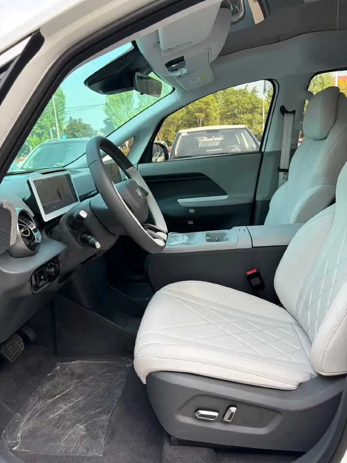 2024 ARCFOX KAOLA S BEV 58.8KWH,autocango,china used car exporter,china ev exporter,chinese used car exporter,chinese used ev exporter