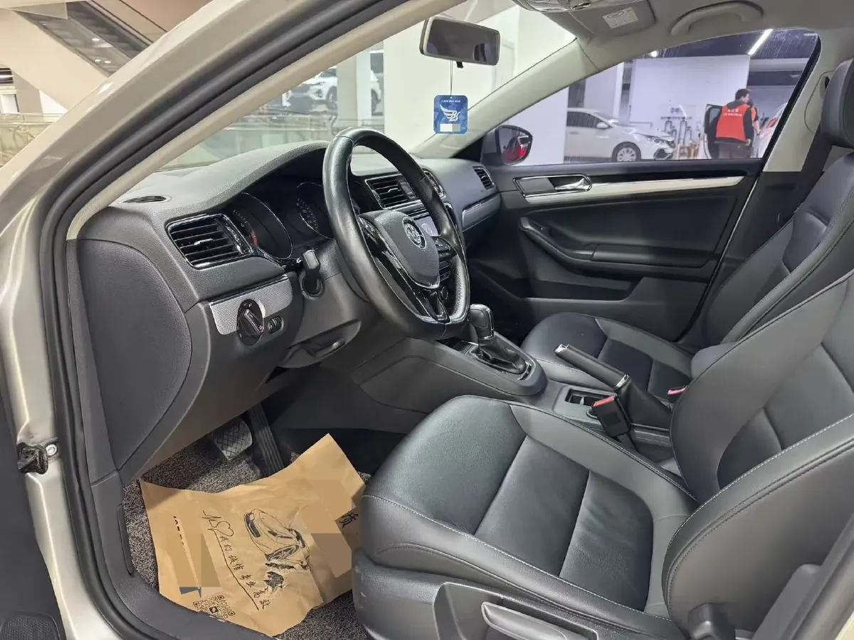 2018 JMC YuSheng S350 2.0T 141HP L4 6AT,autocango,china used car exporter,china ev exporter,chinese used car exporter,chinese used ev exporter