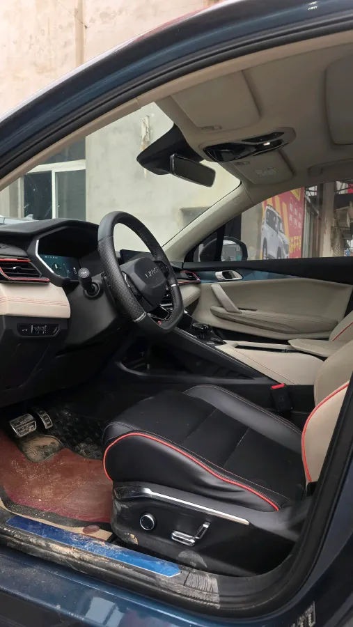 2020 LYNK&CO 06 1.5T 177HP L3 7DCT,autocango,china used car exporter,china ev exporter,chinese used car exporter,chinese used ev exporter