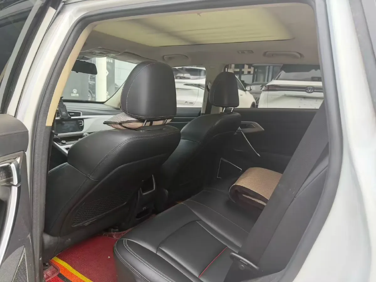 2018 Geely Azkarra 2.0L 141HP L4 6MT,autocango,china used car exporter,china ev exporter,chinese used car exporter,chinese used ev exporter