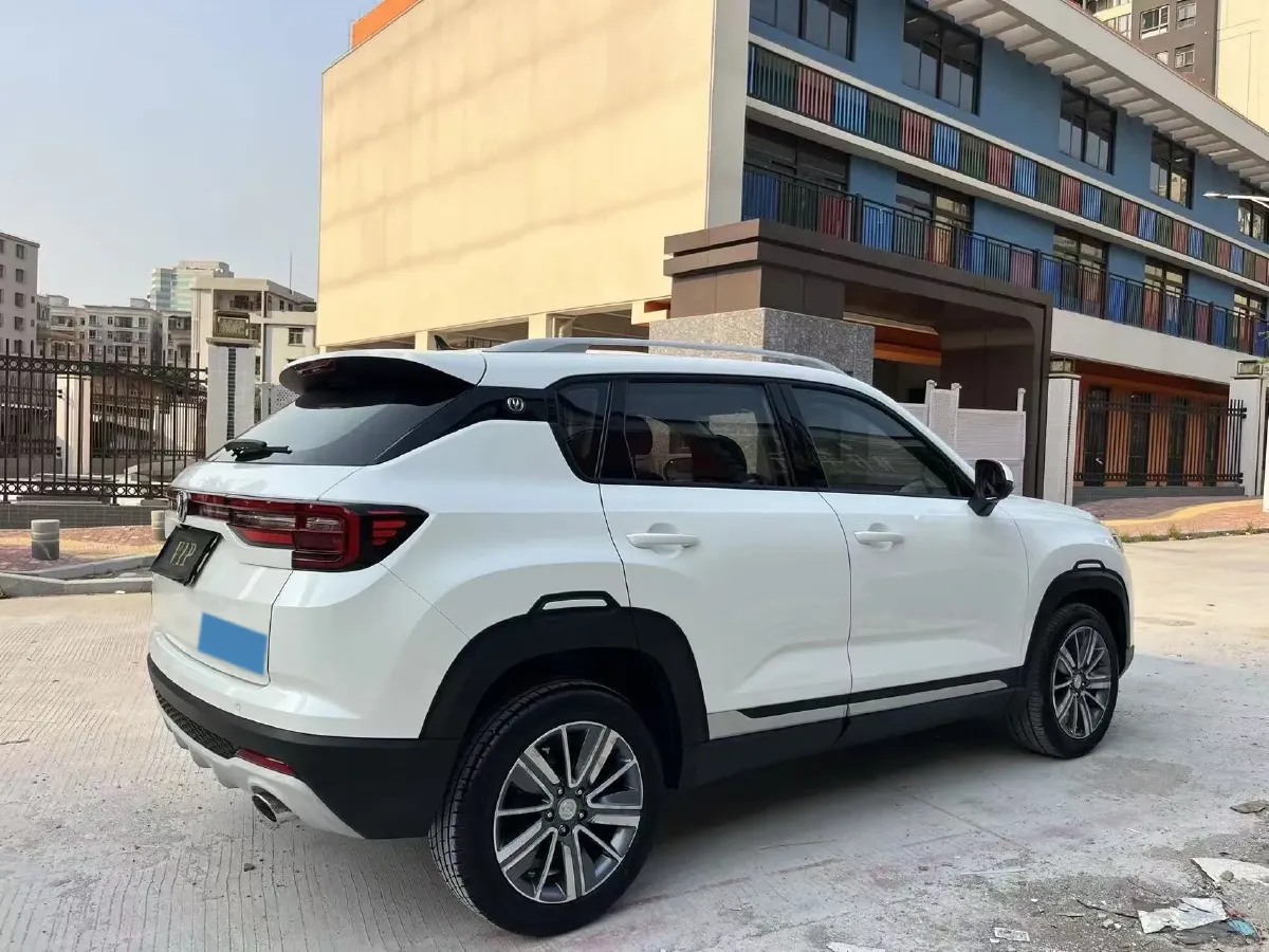 2020 ChangAn CS35 Plus 1.4T 158HP L4 7DCT,autocango,china used car exporter,china ev exporter,chinese used car exporter,chinese used ev exporter