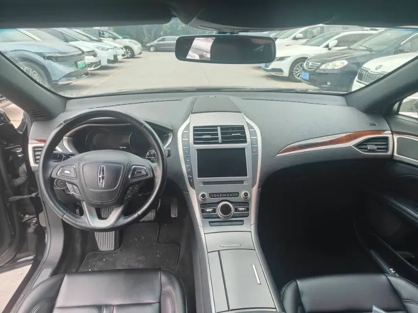 2019 BMW X2 1.5T 140HP L3 7DCT,autocango,china used car exporter,china ev exporter,chinese used car exporter,chinese used ev exporter