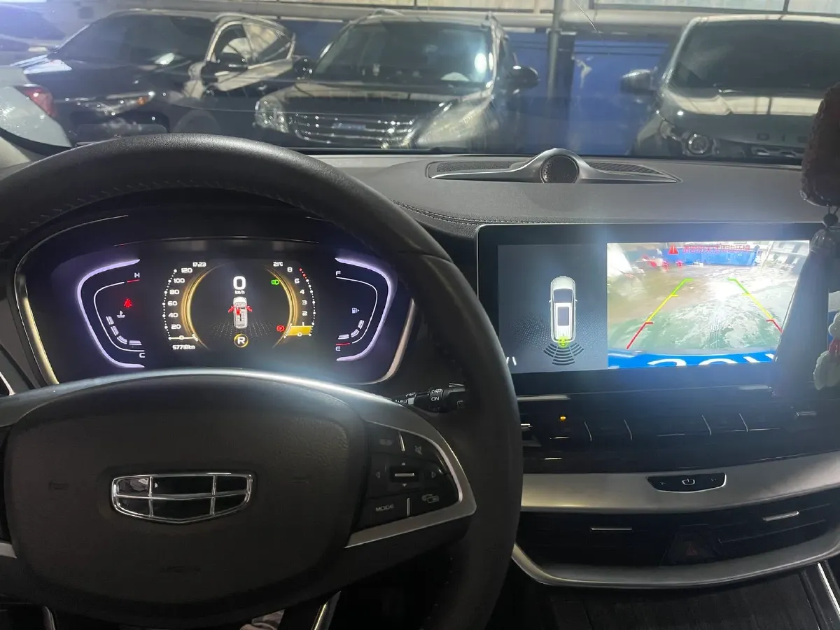 2021 Geely JiaJi 1.8T 184HP L4 7DCT,autocango,china used car exporter,china ev exporter,chinese used car exporter,chinese used ev exporter