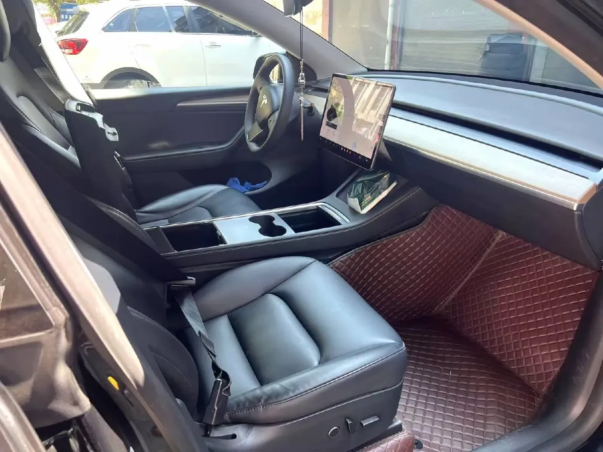 2021 MINI COUNTRYMAN 1.5T 136HP L3 8AT,autocango,china used car exporter,china ev exporter,chinese used car exporter,chinese used ev exporter