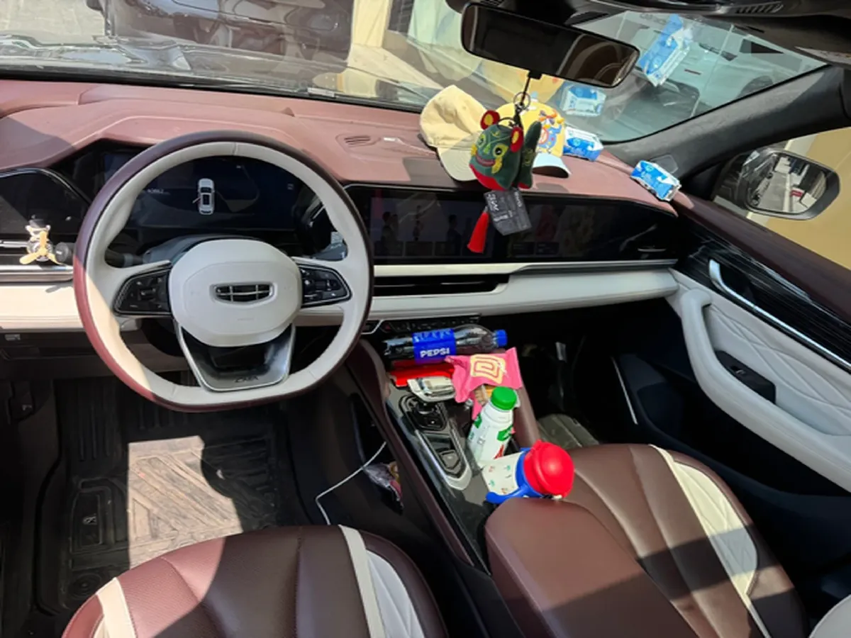 2021 Geely Monjaro 2.0T 218HP L4 7DCT,autocango,china used car exporter,china ev exporter,chinese used car exporter,chinese used ev exporter