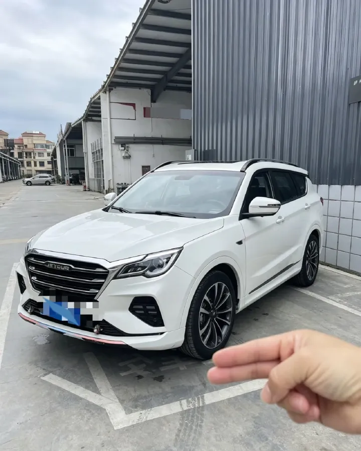 2020 Jetour X70 1.5T 156HP L4 6DCT,autocango,china used car exporter,china ev exporter,chinese used car exporter,chinese used ev exporter
