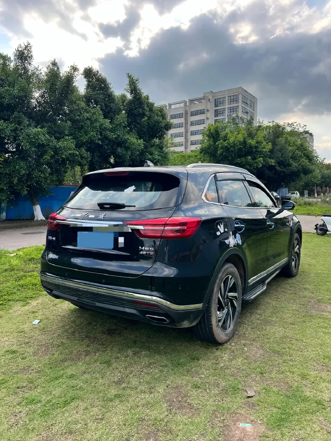 2022 HongQi HS5 2.0T 224HP L4 6AT,autocango,china used car exporter,china ev exporter,chinese used car exporter,chinese used ev exporter