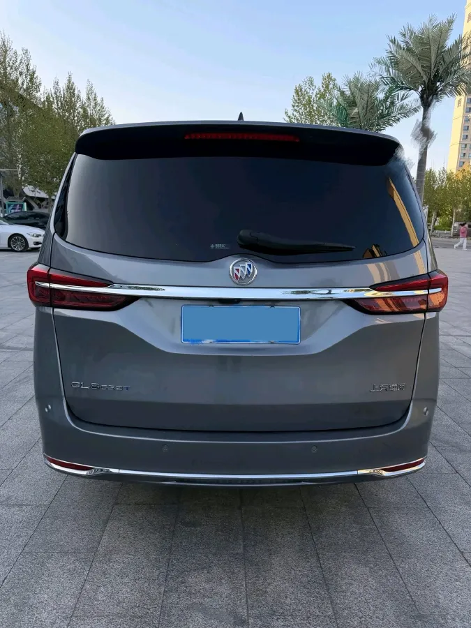 2022 Buick GL8 2.0T 237HP L4 9AT,autocango,china used car exporter,china ev exporter,chinese used car exporter,chinese used ev exporter